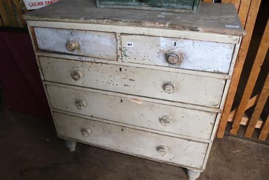 Pine chest of drawers